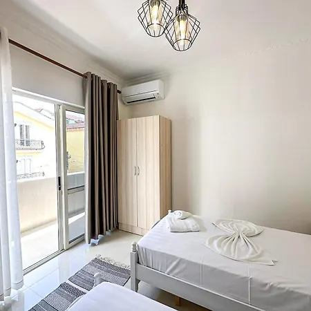 דירה Turquoise 2br טיראנה