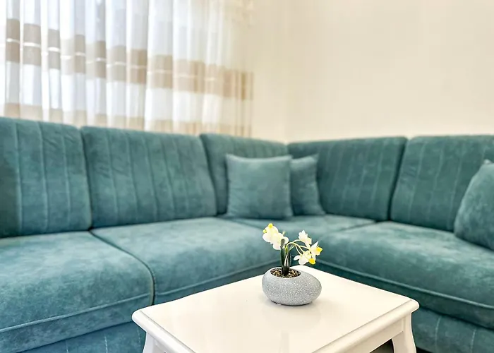 Turquoise 2br *